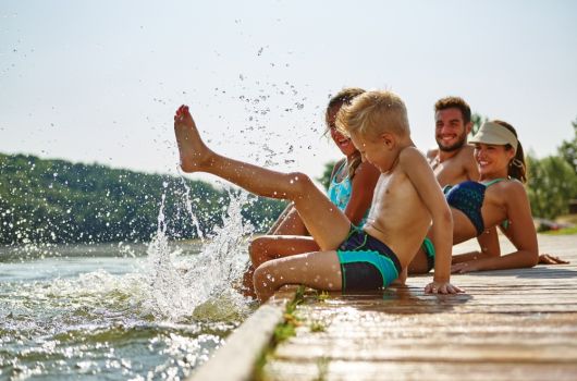 Lac des Bretonnières Camping La Mignardière proche de Tours 